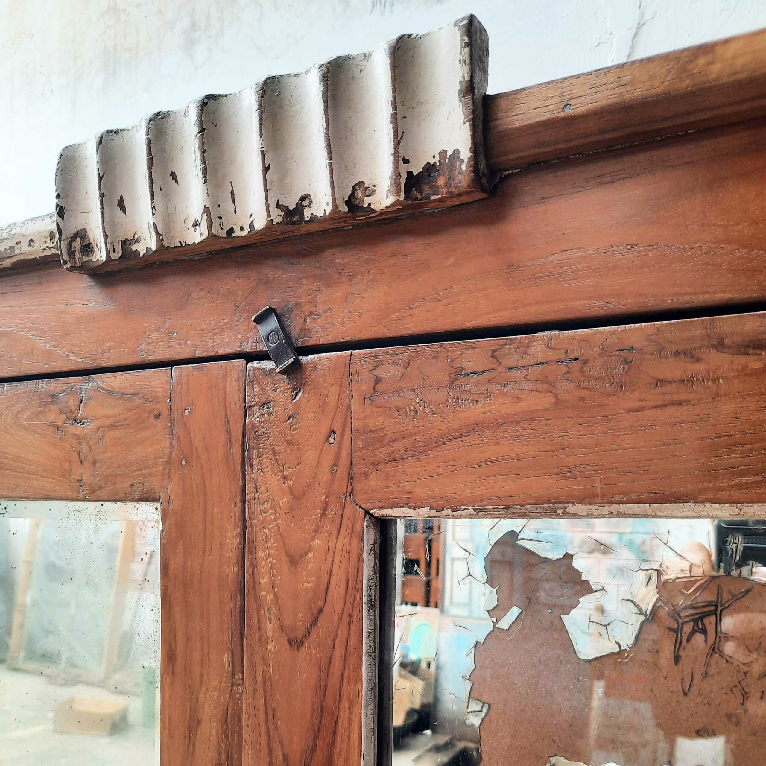 armario-espejo-casa-azul-detalle1-8-JO-WM-AL-L3-93X37X186