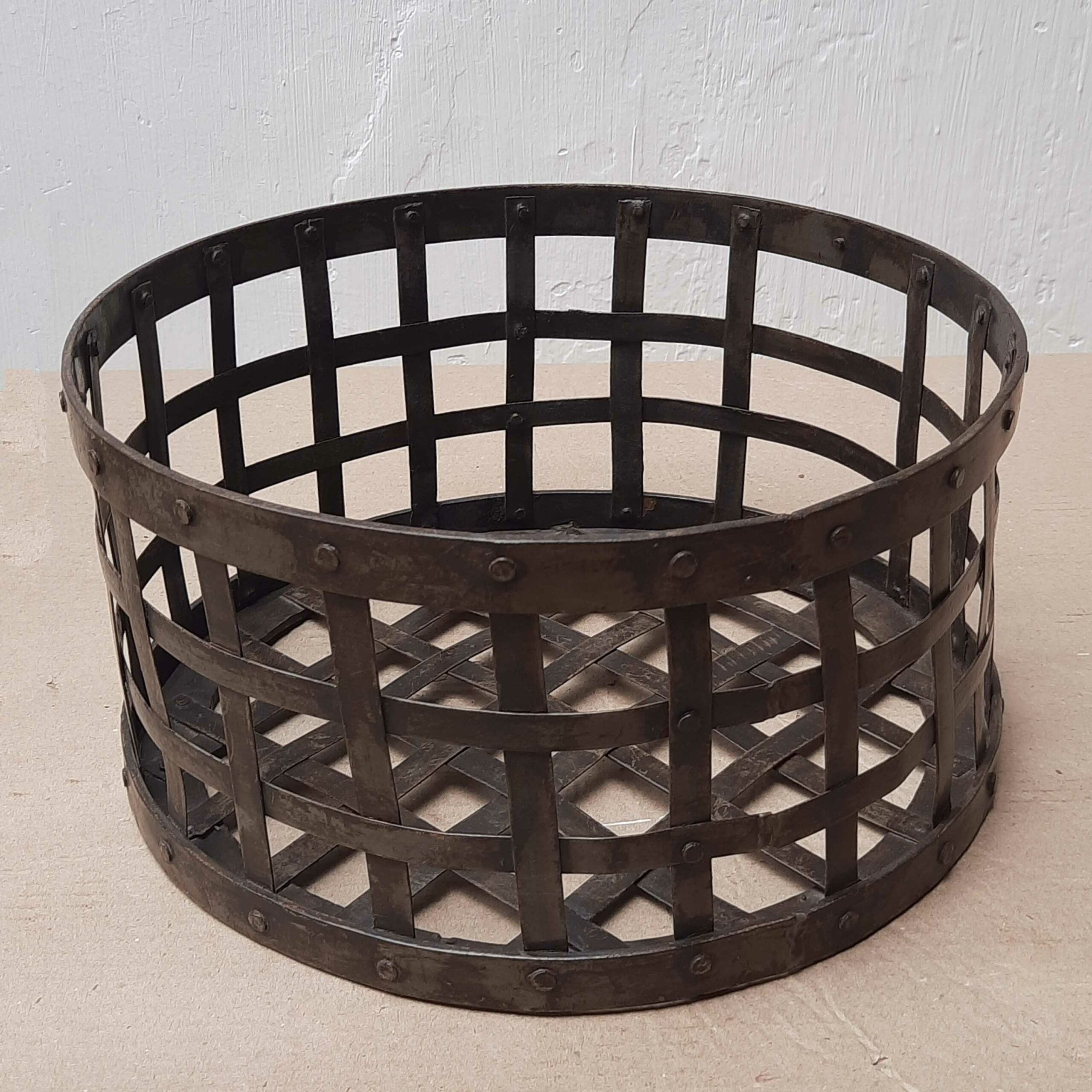 Cesta de hierro Cesta de hierro