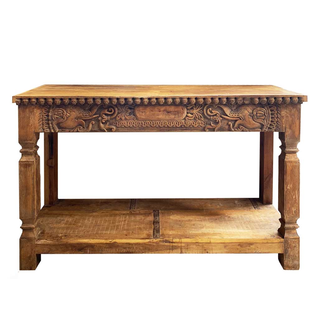 consola madera clara con elefantes