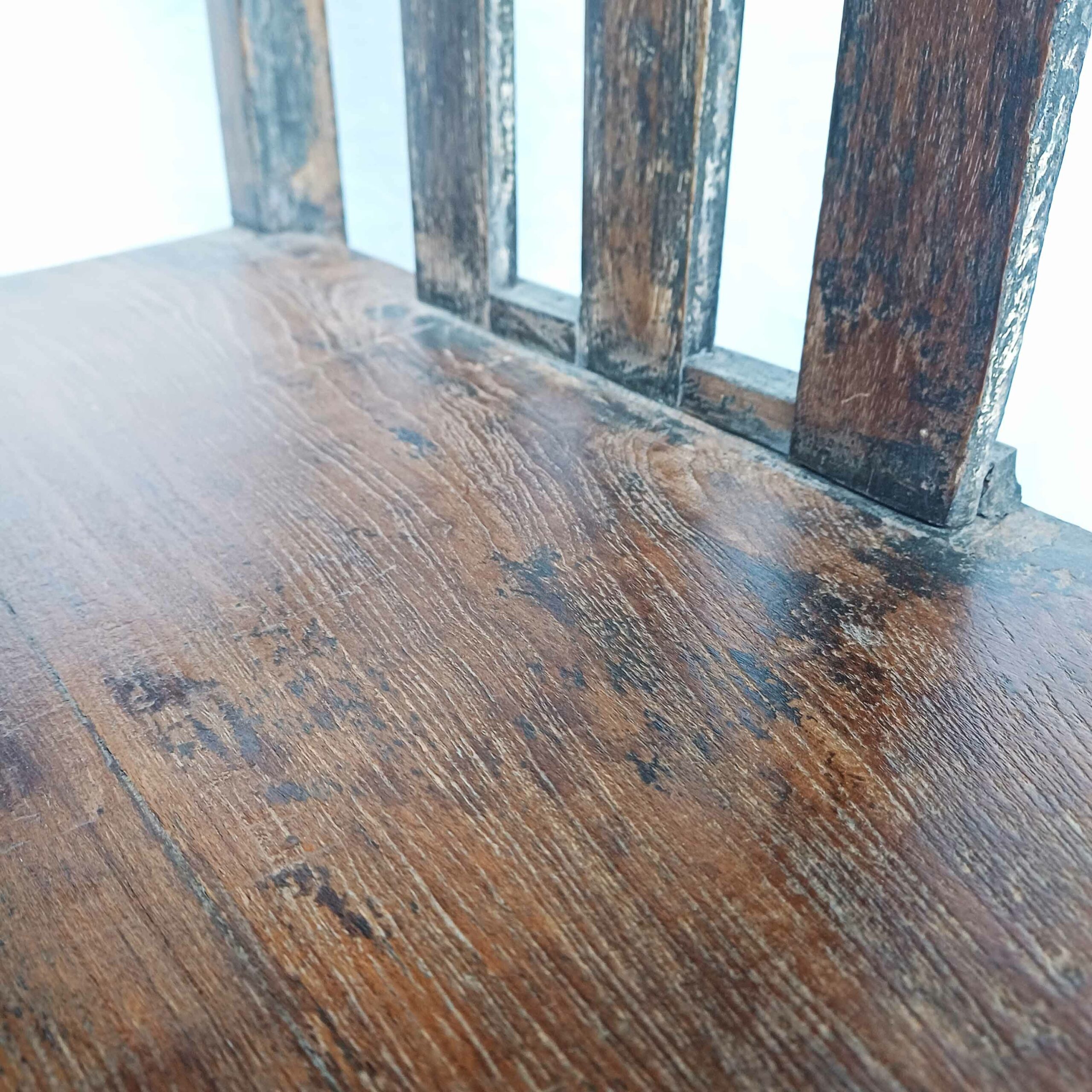 Banco Salaakhon Detalle de la madera del banco Salaakhon