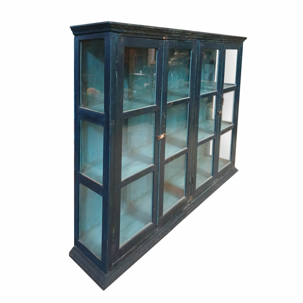 Vitrina con laterales transparentes de Casa Azul