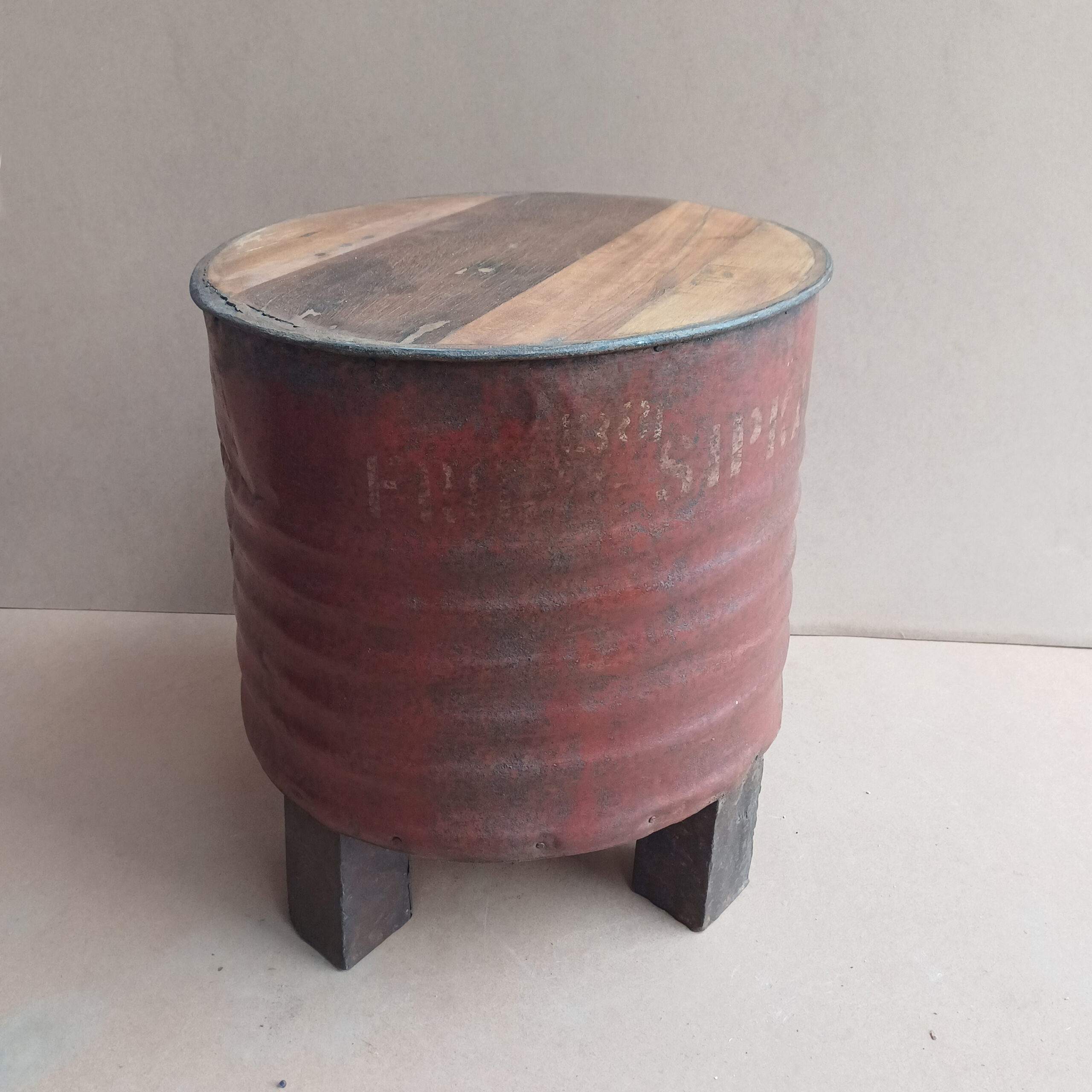 Mesa Bidón Mesa Bidón rojo de Casa Azul