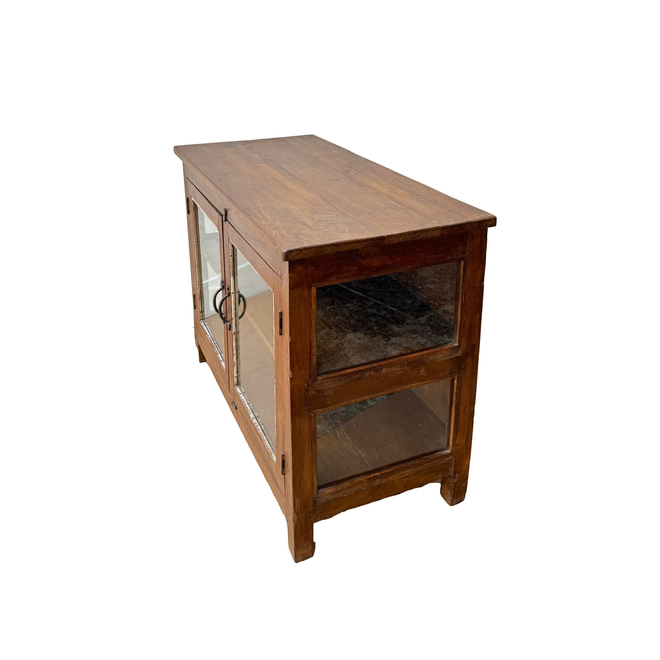 laterales acristalados del Aparador Nalee