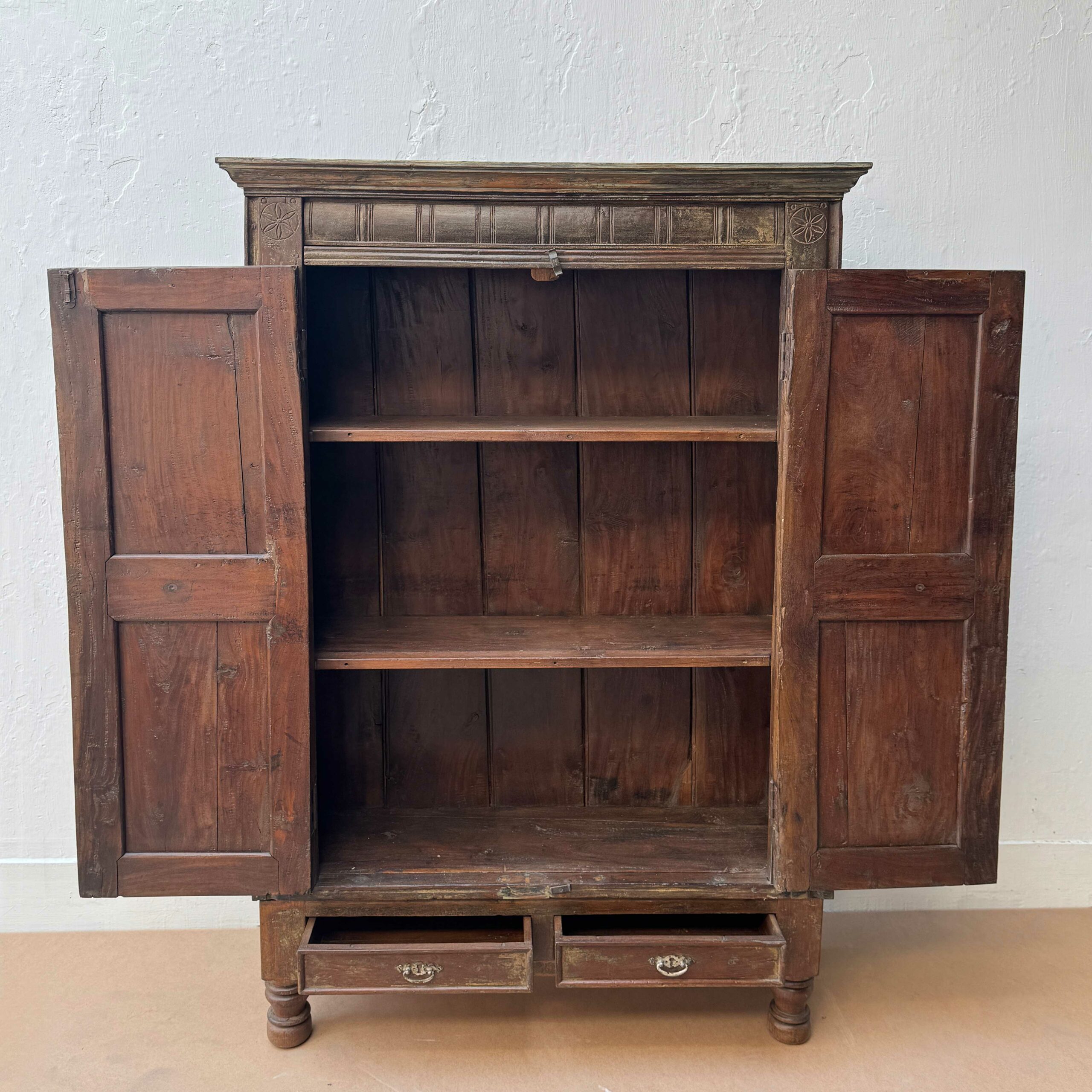 interior del Armario Doguna de Casa Azul