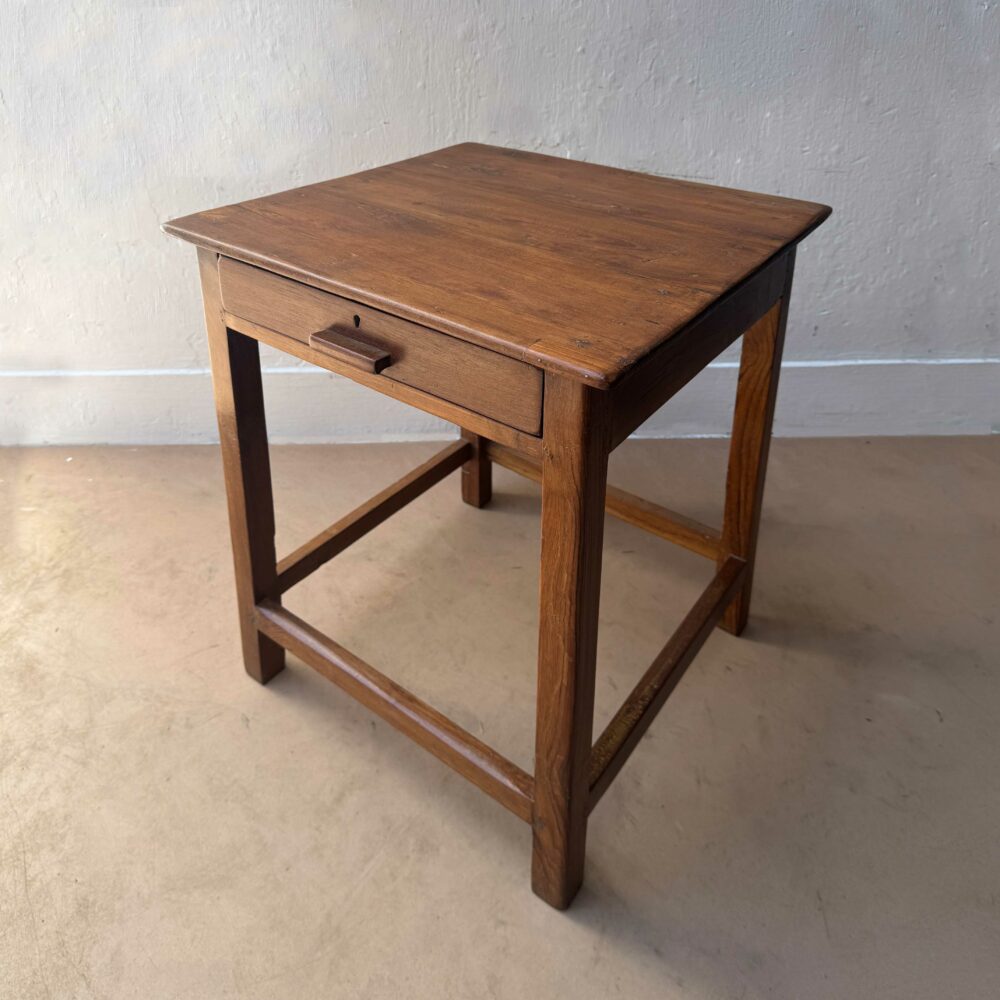 Mesa Maujooda