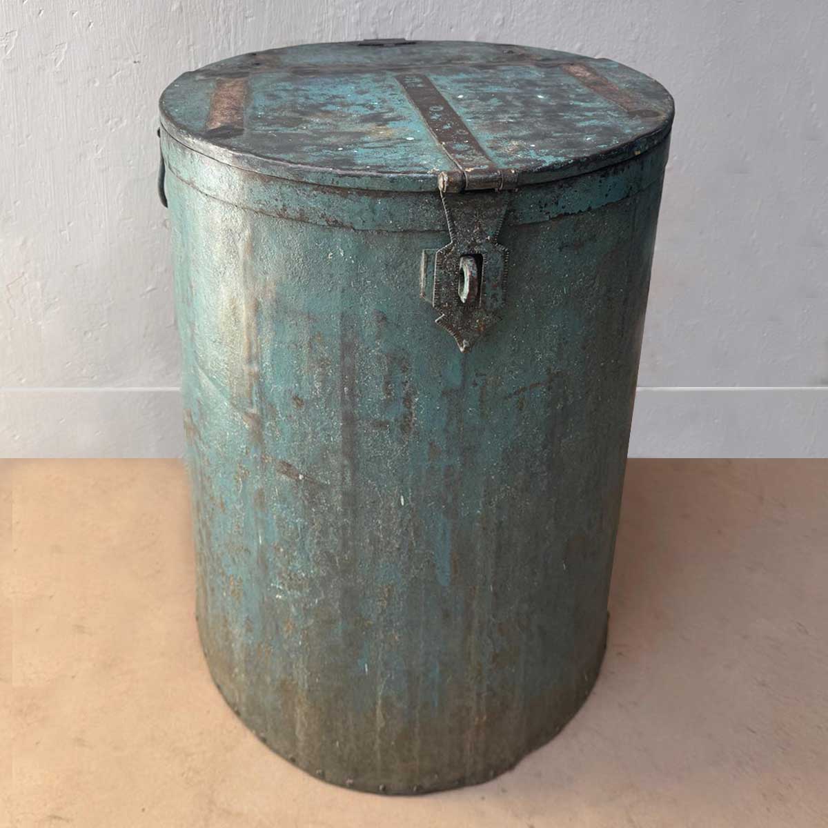 14Bidon-1-1-JO-I-TA-XL-1-49X49X79-ok